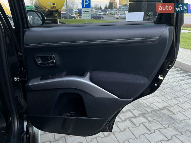 Чорний Міцубісі Аутлендер, об'ємом двигуна 2.3 л та пробігом 124 тис. км за 11999 $, фото 79 на Automoto.ua