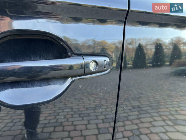 Черный Мицубиси Аутлендер, объемом двигателя 2 л и пробегом 190 тыс. км за 12500 $, фото 14 на Automoto.ua