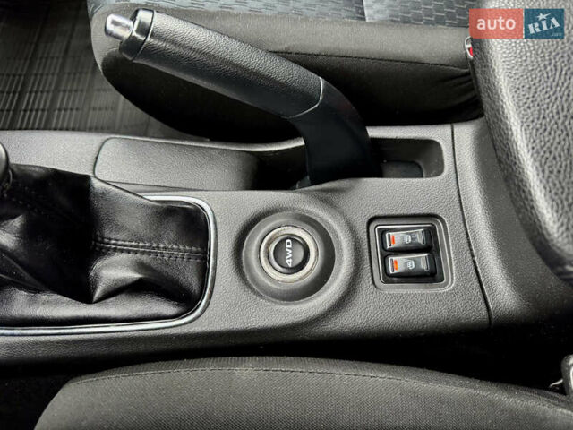 Черный Мицубиси Аутлендер, объемом двигателя 2.2 л и пробегом 250 тыс. км за 12750 $, фото 24 на Automoto.ua