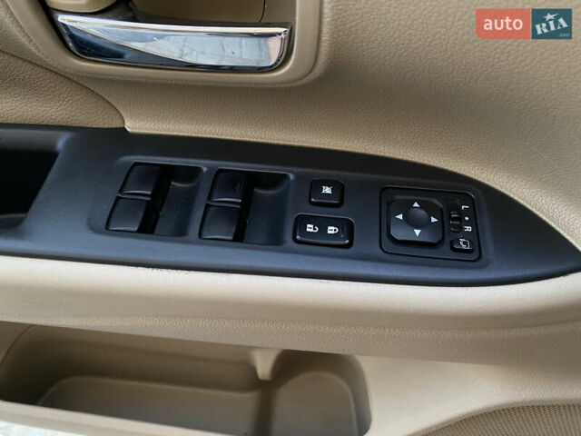 Черный Мицубиси Аутлендер, объемом двигателя 2.27 л и пробегом 241 тыс. км за 14400 $, фото 64 на Automoto.ua