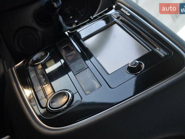 Чорний Міцубісі Аутлендер, об'ємом двигуна 2.2 л та пробігом 237 тис. км за 12550 $, фото 63 на Automoto.ua