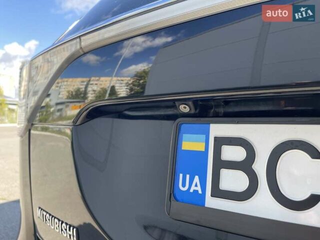 Черный Мицубиси Аутлендер, объемом двигателя 2 л и пробегом 270 тыс. км за 11400 $, фото 30 на Automoto.ua