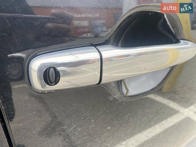 Черный Мицубиси Аутлендер, объемом двигателя 2.4 л и пробегом 150 тыс. км за 13700 $, фото 9 на Automoto.ua