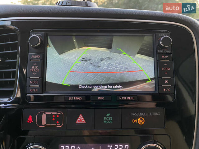 Черный Мицубиси Аутлендер, объемом двигателя 2.27 л и пробегом 241 тыс. км за 14400 $, фото 70 на Automoto.ua