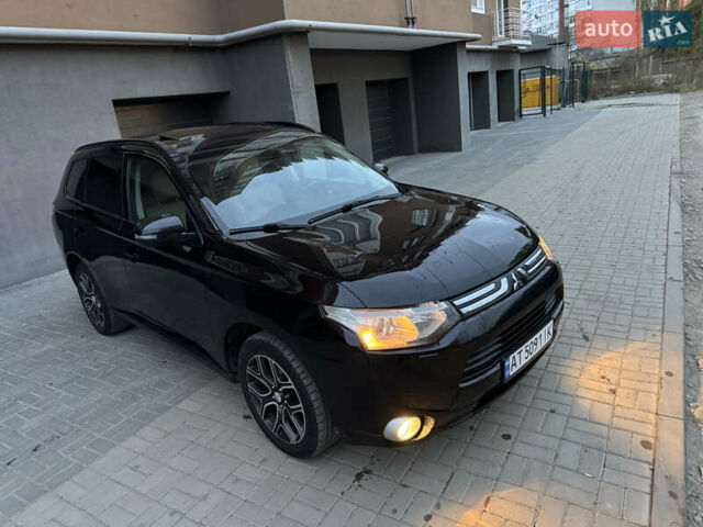 Черный Мицубиси Аутлендер, объемом двигателя 2.27 л и пробегом 241 тыс. км за 14400 $, фото 7 на Automoto.ua