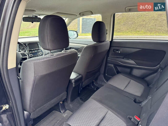 Черный Мицубиси Аутлендер, объемом двигателя 2.2 л и пробегом 250 тыс. км за 12750 $, фото 29 на Automoto.ua