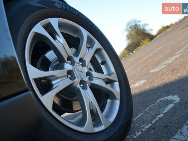 Чорний Міцубісі Аутлендер, об'ємом двигуна 2.2 л та пробігом 237 тис. км за 12550 $, фото 57 на Automoto.ua