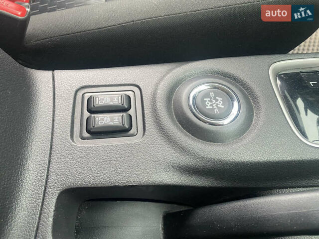 Черный Мицубиси Аутлендер, объемом двигателя 2.4 л и пробегом 150 тыс. км за 13700 $, фото 13 на Automoto.ua