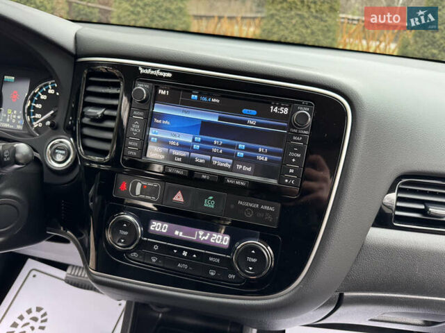 Черный Мицубиси Аутлендер, объемом двигателя 2 л и пробегом 173 тыс. км за 15299 $, фото 90 на Automoto.ua