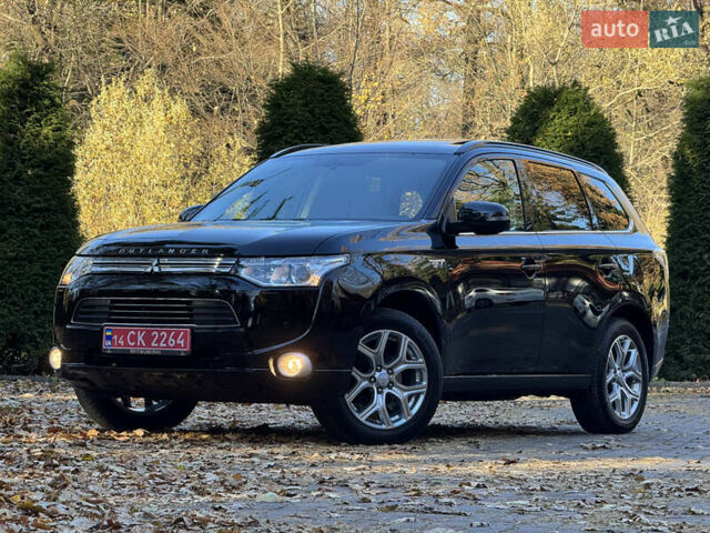 Чорний Міцубісі Аутлендер, об'ємом двигуна 2 л та пробігом 173 тис. км за 15299 $, фото 24 на Automoto.ua