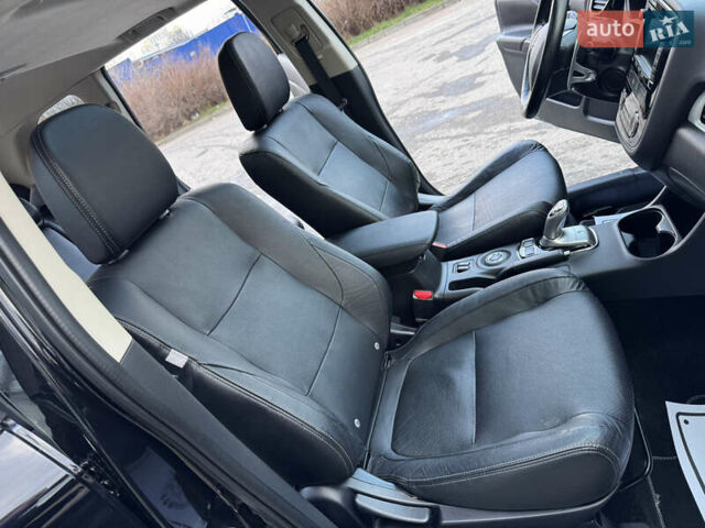 Чорний Міцубісі Аутлендер, об'ємом двигуна 2 л та пробігом 157 тис. км за 15299 $, фото 83 на Automoto.ua