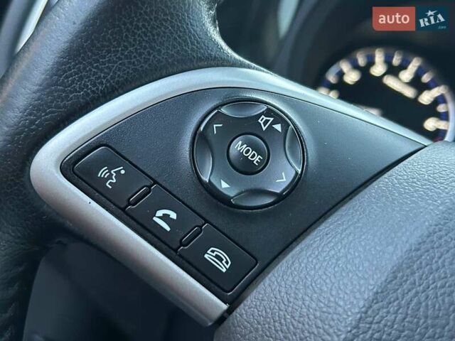 Чорний Міцубісі Аутлендер, об'ємом двигуна 2.4 л та пробігом 199 тис. км за 12800 $, фото 15 на Automoto.ua