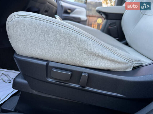 Чорний Міцубісі Аутлендер, об'ємом двигуна 2 л та пробігом 173 тис. км за 15299 $, фото 80 на Automoto.ua