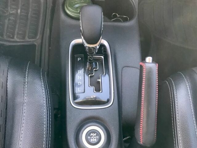 Черный Мицубиси Аутлендер, объемом двигателя 3 л и пробегом 250 тыс. км за 13500 $, фото 14 на Automoto.ua