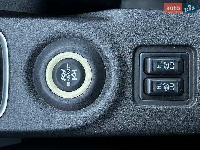 Чорний Міцубісі Аутлендер, об'ємом двигуна 2.4 л та пробігом 199 тис. км за 12800 $, фото 24 на Automoto.ua