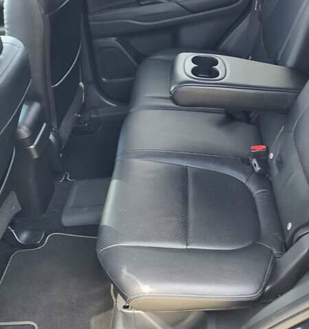 Чорний Міцубісі Аутлендер, об'ємом двигуна 2 л та пробігом 237 тис. км за 13800 $, фото 20 на Automoto.ua