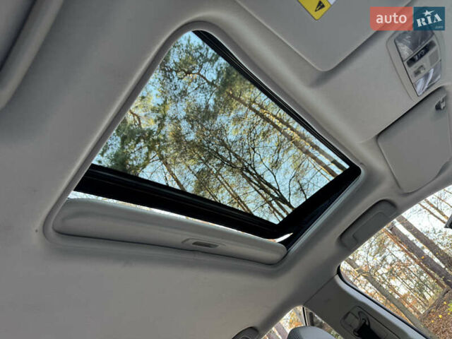 Чорний Міцубісі Аутлендер, об'ємом двигуна 2 л та пробігом 173 тис. км за 15299 $, фото 101 на Automoto.ua