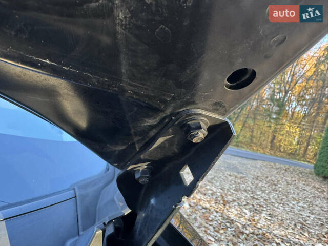 Чорний Міцубісі Аутлендер, об'ємом двигуна 2 л та пробігом 173 тис. км за 15299 $, фото 126 на Automoto.ua