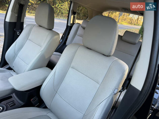 Чорний Міцубісі Аутлендер, об'ємом двигуна 2 л та пробігом 173 тис. км за 15299 $, фото 82 на Automoto.ua