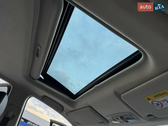 Чорний Міцубісі Аутлендер, об'ємом двигуна 2 л та пробігом 157 тис. км за 15299 $, фото 90 на Automoto.ua