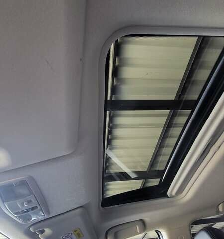 Чорний Міцубісі Аутлендер, об'ємом двигуна 2 л та пробігом 237 тис. км за 13800 $, фото 28 на Automoto.ua