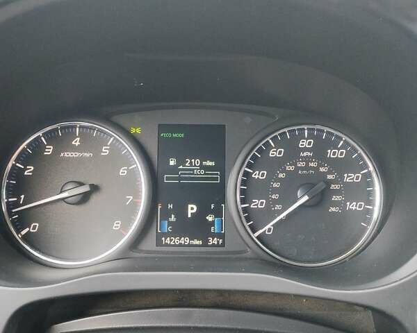 Чорний Міцубісі Аутлендер, об'ємом двигуна 2.4 л та пробігом 224 тис. км за 12000 $, фото 18 на Automoto.ua