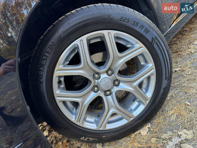 Чорний Міцубісі Аутлендер, об'ємом двигуна 2 л та пробігом 173 тис. км за 15299 $, фото 37 на Automoto.ua