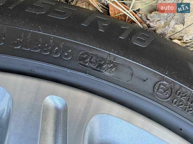 Чорний Міцубісі Аутлендер, об'ємом двигуна 2 л та пробігом 173 тис. км за 15299 $, фото 16 на Automoto.ua