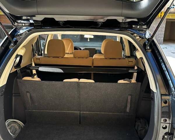 Чорний Міцубісі Аутлендер, об'ємом двигуна 2.36 л та пробігом 225 тис. км за 13699 $, фото 13 на Automoto.ua