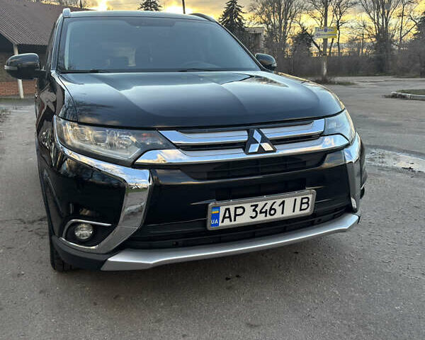Чорний Міцубісі Аутлендер, об'ємом двигуна 3 л та пробігом 122 тис. км за 17645 $, фото 1 на Automoto.ua