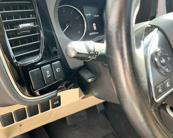 Черный Мицубиси Аутлендер, объемом двигателя 2.36 л и пробегом 91 тыс. км за 15500 $, фото 10 на Automoto.ua