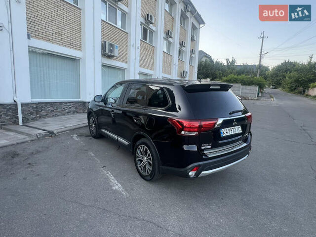 Чорний Міцубісі Аутлендер, об'ємом двигуна 2.35 л та пробігом 153 тис. км за 17800 $, фото 3 на Automoto.ua