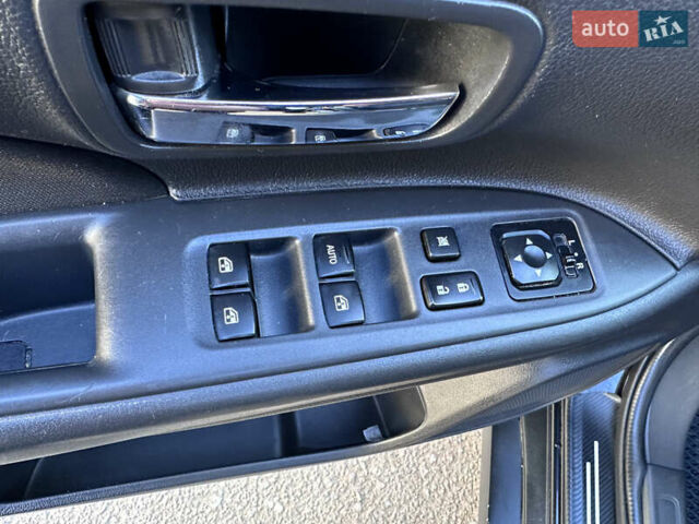 Черный Мицубиси Аутлендер, объемом двигателя 2.36 л и пробегом 150 тыс. км за 14900 $, фото 20 на Automoto.ua