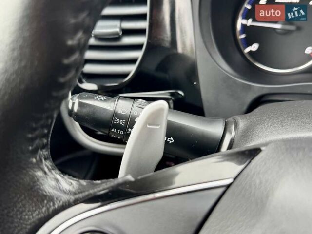 Чорний Міцубісі Аутлендер, об'ємом двигуна 2.2 л та пробігом 188 тис. км за 16999 $, фото 31 на Automoto.ua