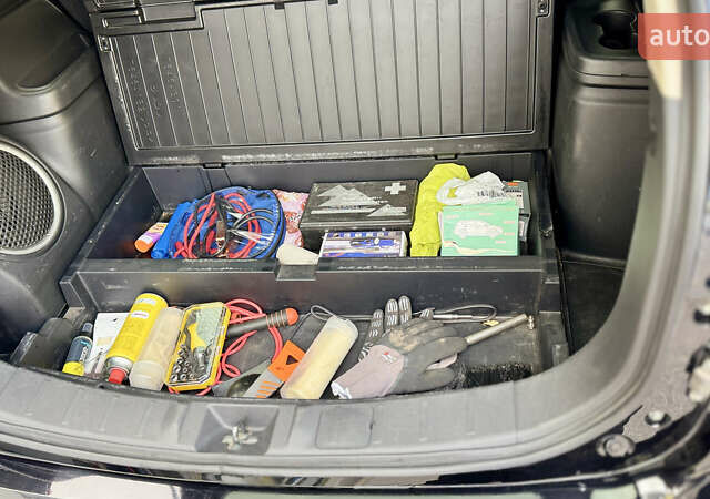 Чорний Міцубісі Аутлендер, об'ємом двигуна 2.36 л та пробігом 154 тис. км за 19500 $, фото 14 на Automoto.ua