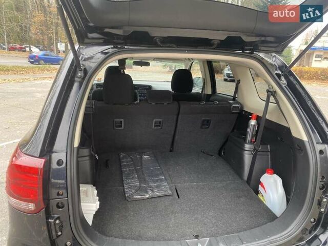 Чорний Міцубісі Аутлендер, об'ємом двигуна 2.36 л та пробігом 192 тис. км за 14200 $, фото 16 на Automoto.ua