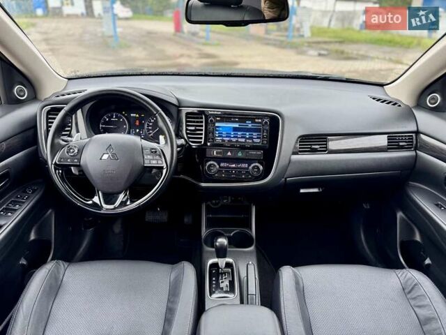 Чорний Міцубісі Аутлендер, об'ємом двигуна 2.2 л та пробігом 188 тис. км за 16999 $, фото 51 на Automoto.ua