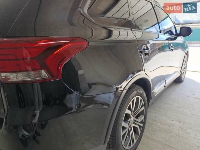 Черный Мицубиси Аутлендер, объемом двигателя 2.36 л и пробегом 120 тыс. км за 16900 $, фото 16 на Automoto.ua