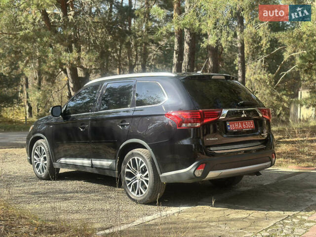 Мицубиси Аутлендер 2016 в Киеве на Automoto.ua Черный Мицубиси Аутлендер, объемом двигателя 3 л и пробегом 248 тыс. км за 15500 $, фото 4 на Automoto.ua