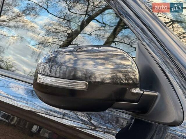 Черный Мицубиси Аутлендер, объемом двигателя 3 л и пробегом 99 тыс. км за 15800 $, фото 10 на Automoto.ua