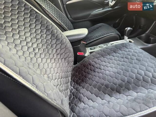 Черный Мицубиси Аутлендер, объемом двигателя 3 л и пробегом 99 тыс. км за 15800 $, фото 37 на Automoto.ua