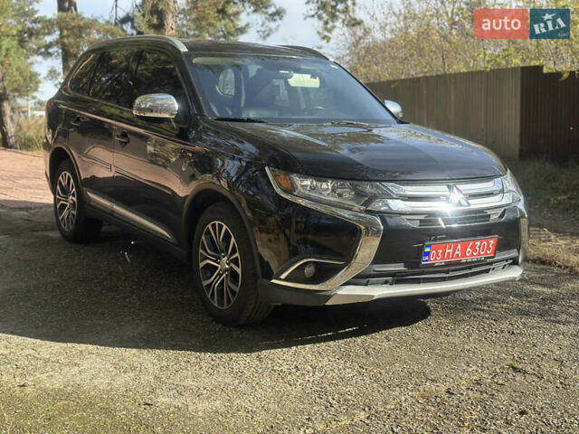 Мицубиси Аутлендер 2016 в Киеве на Automoto.ua Черный Мицубиси Аутлендер, объемом двигателя 3 л и пробегом 248 тыс. км за 15500 $, фото 2 на Automoto.ua