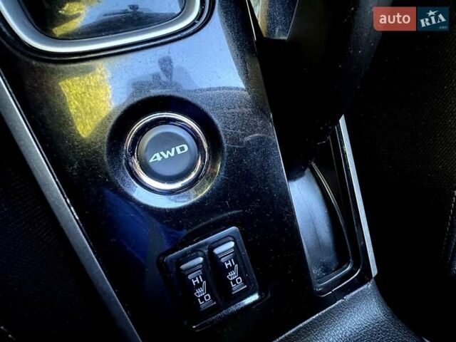 Чорний Міцубісі Аутлендер, об'ємом двигуна 2.36 л та пробігом 130 тис. км за 13500 $, фото 33 на Automoto.ua