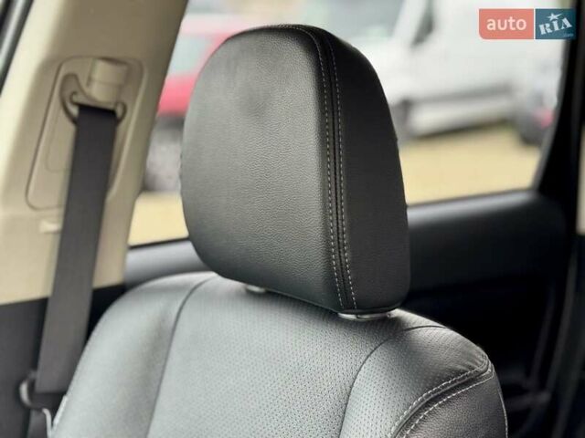 Чорний Міцубісі Аутлендер, об'ємом двигуна 2.2 л та пробігом 188 тис. км за 16999 $, фото 29 на Automoto.ua