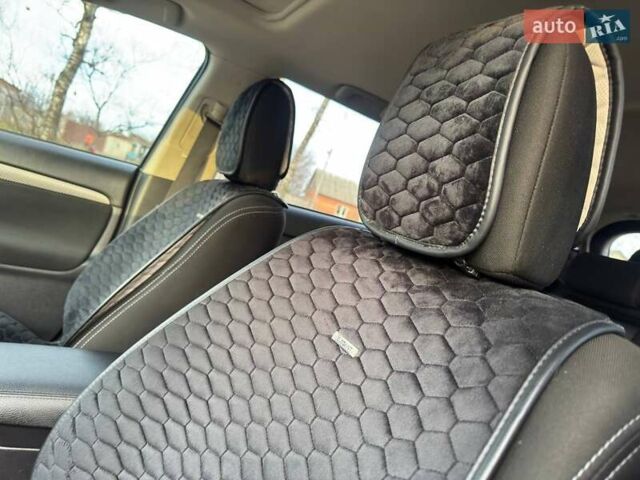 Черный Мицубиси Аутлендер, объемом двигателя 3 л и пробегом 99 тыс. км за 15800 $, фото 26 на Automoto.ua