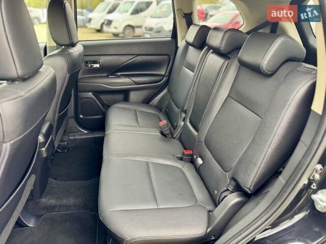 Чорний Міцубісі Аутлендер, об'ємом двигуна 2.2 л та пробігом 188 тис. км за 16999 $, фото 39 на Automoto.ua