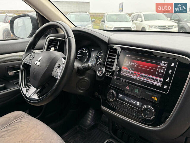 Чорний Міцубісі Аутлендер, об'ємом двигуна 2.4 л та пробігом 110 тис. км за 17290 $, фото 30 на Automoto.ua