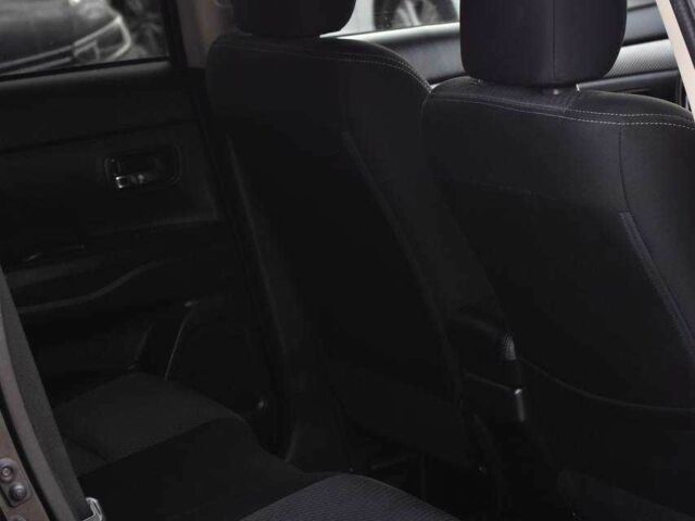 Чорний Міцубісі Аутлендер, об'ємом двигуна 2.4 л та пробігом 154 тис. км за 13499 $, фото 14 на Automoto.ua