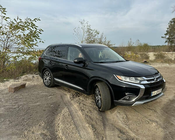 Чорний Міцубісі Аутлендер, об'ємом двигуна 2.36 л та пробігом 166 тис. км за 17100 $, фото 33 на Automoto.ua