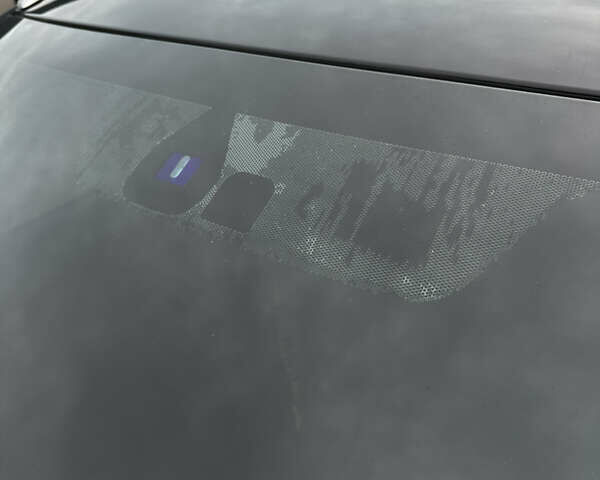 Черный Мицубиси Аутлендер, объемом двигателя 2.36 л и пробегом 128 тыс. км за 15500 $, фото 4 на Automoto.ua